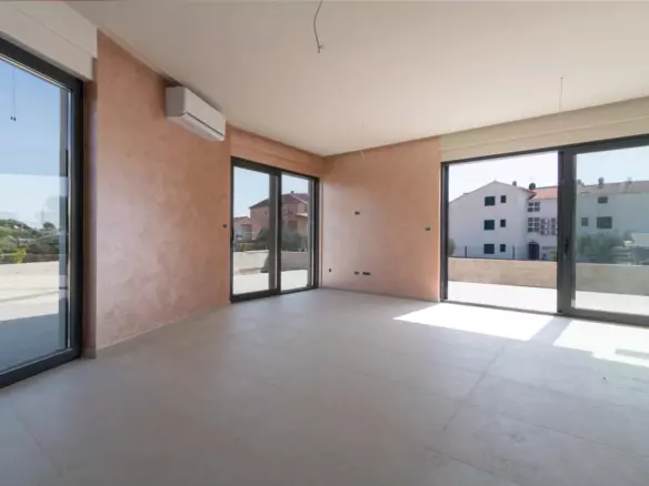 4-bedroom Detached House In Srima, Croatia (191 M²)
