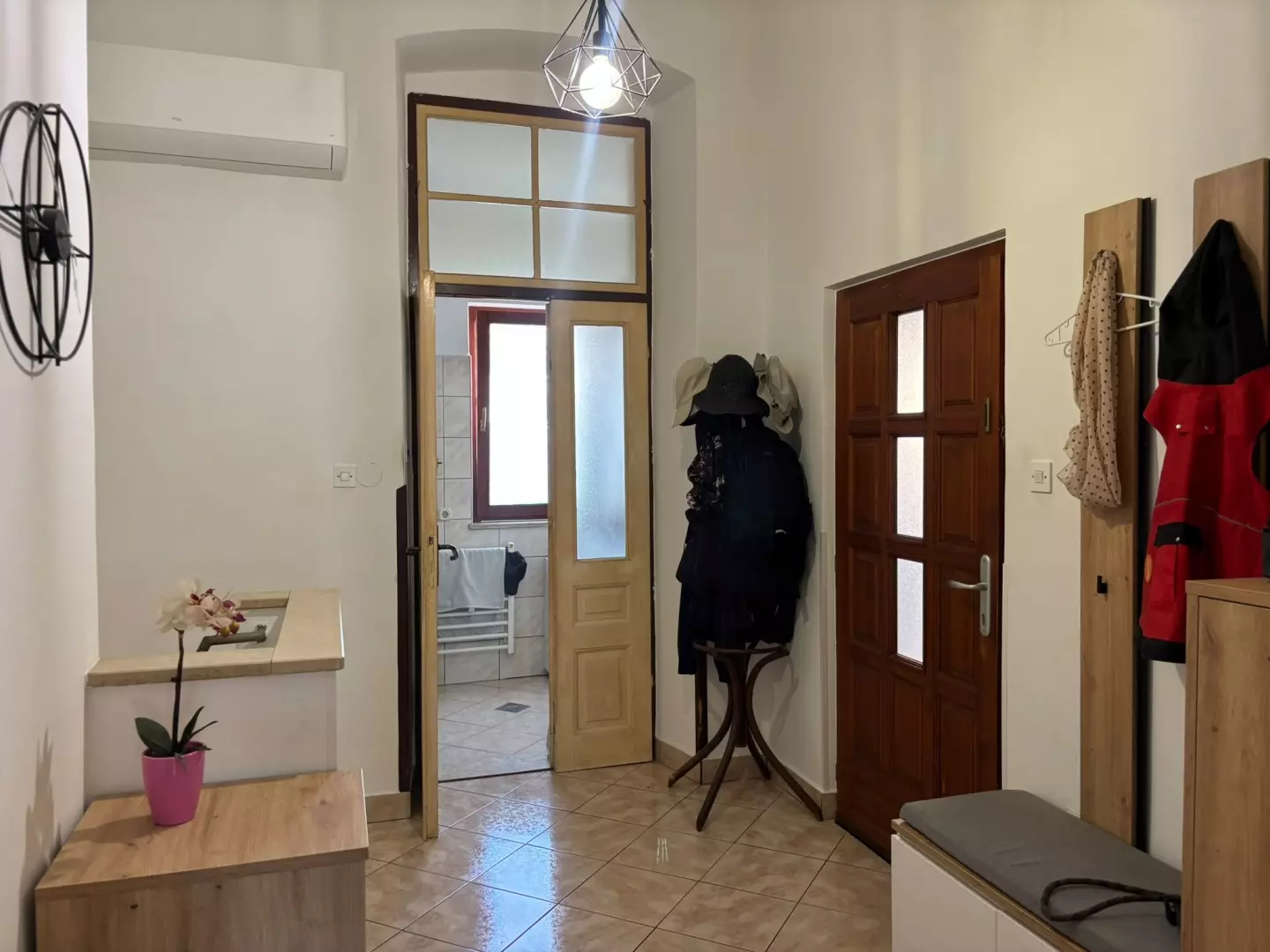 3-bedroom Apartment In Kaštanjer, Croatia (714 M²)