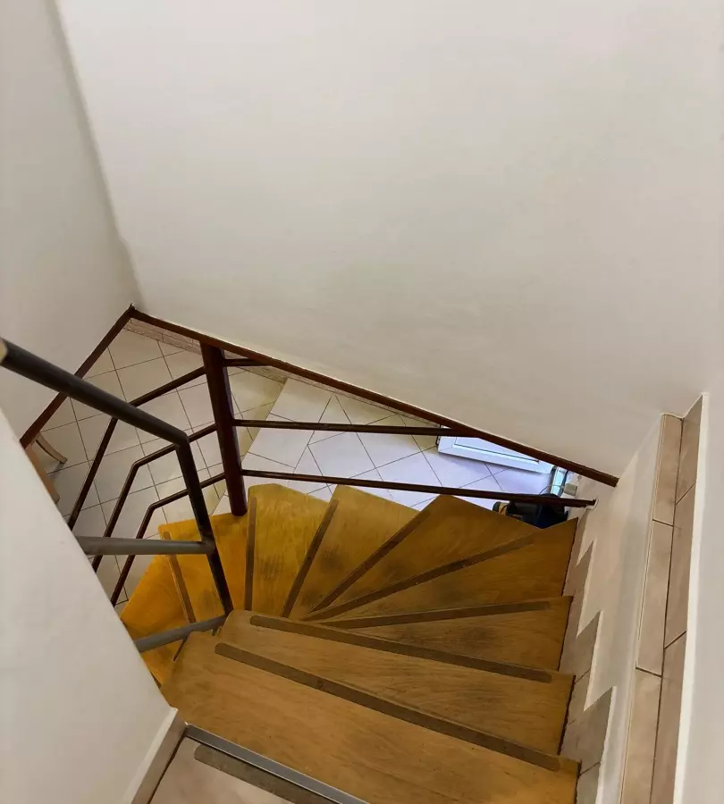 3-bedroom Apartment In Kaštanjer, Croatia (714 M²)