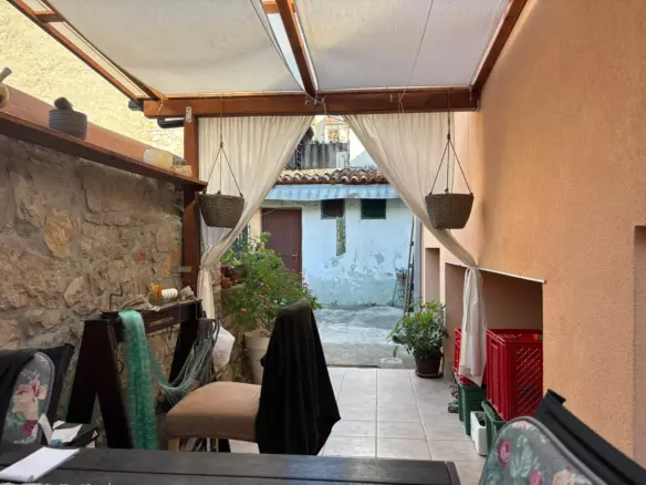 3-bedroom Apartment In Kaštanjer, Croatia (714 M²)