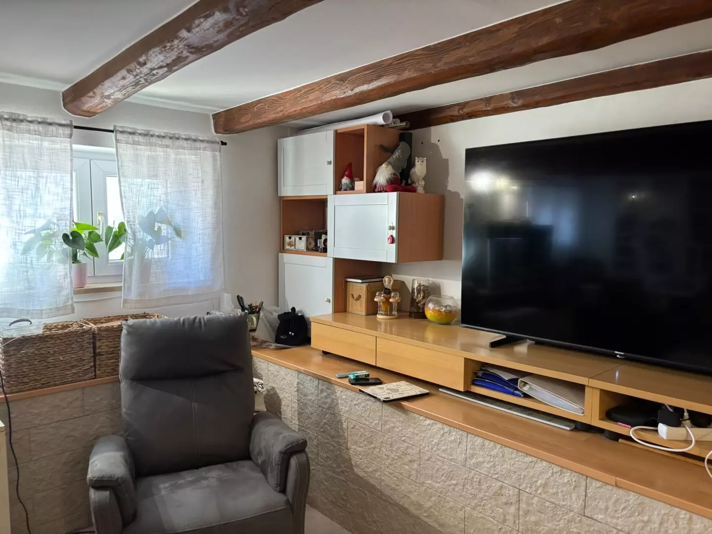 3-bedroom Apartment In Kaštanjer, Croatia (714 M²)