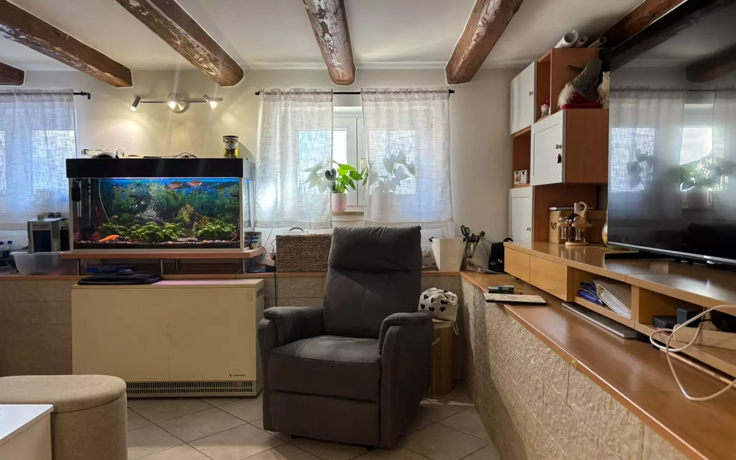 3-bedroom Apartment In Kaštanjer, Croatia (714 M²)
