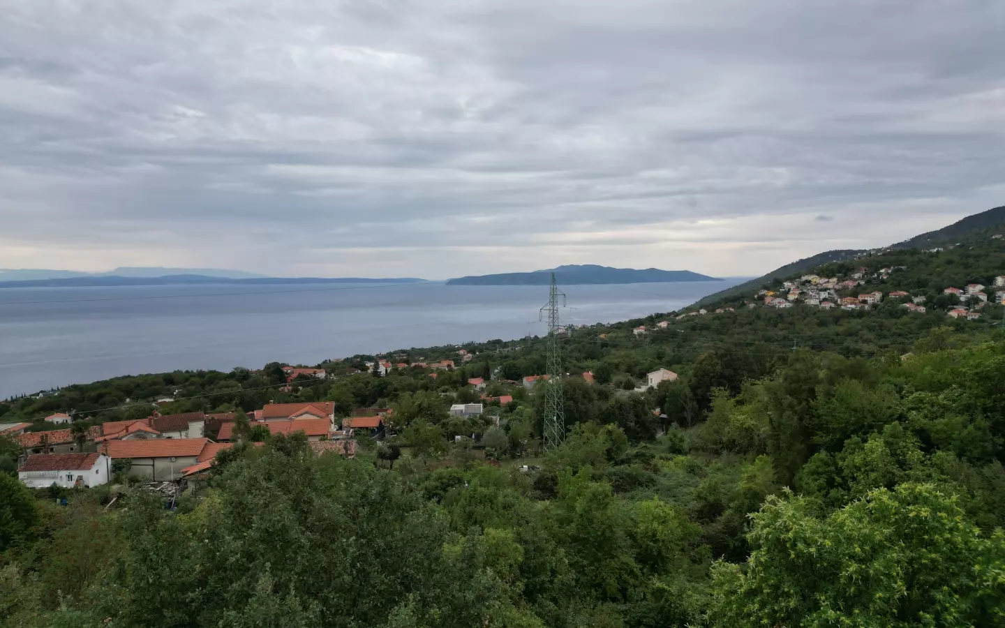 Land In Poljane, Croatia (675 M²)