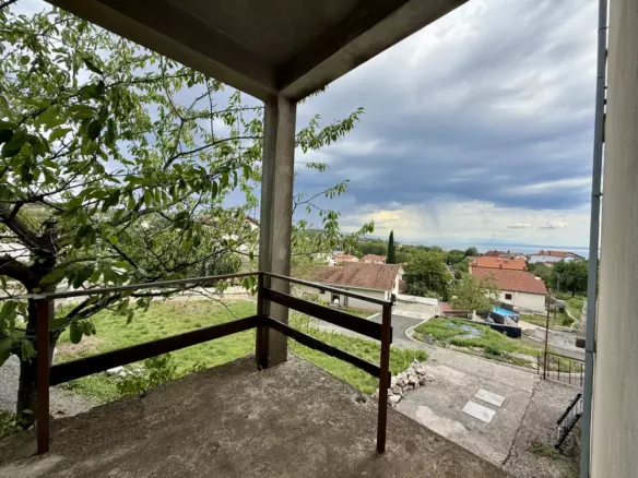 3-bedroom Apartment In Matulji, Croatia (120 M²)