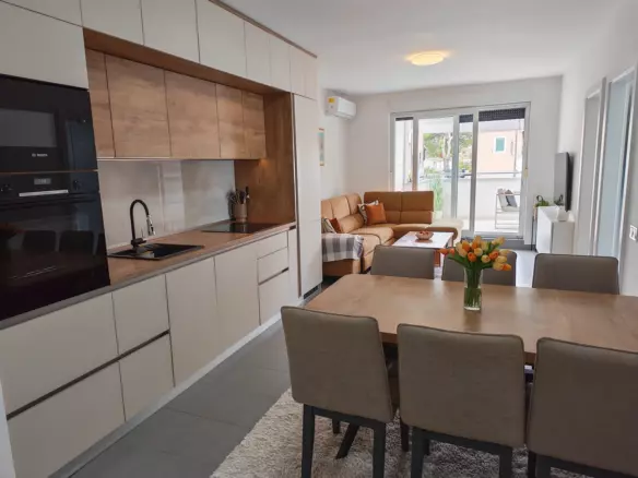 2-bedroom Apartment In Premantura, Croatia (9.015 M²)
