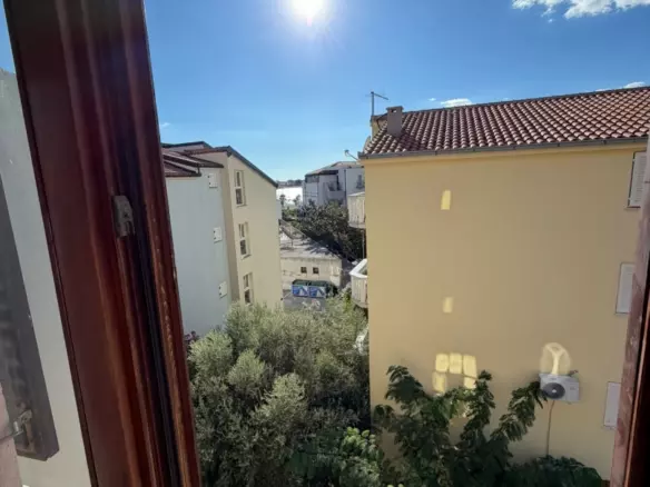 2-bedroom Apartment In Strožanac, Croatia (5.999 M²)