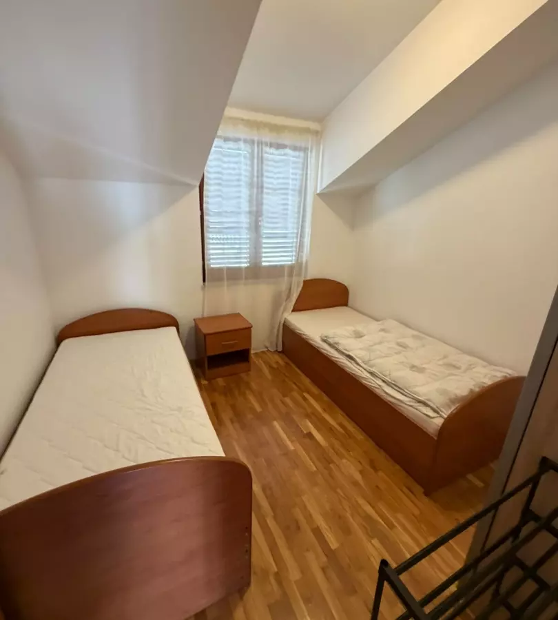 2-bedroom Apartment In Strožanac, Croatia (5.999 M²)