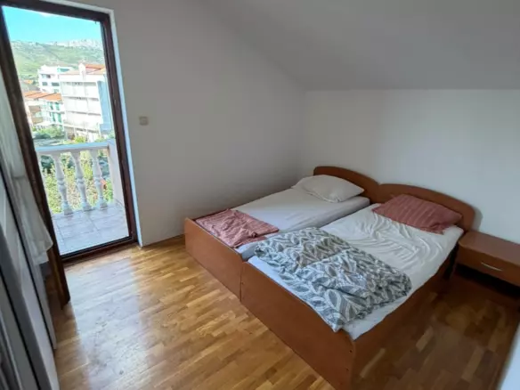 2-bedroom Apartment In Strožanac, Croatia (5.999 M²)