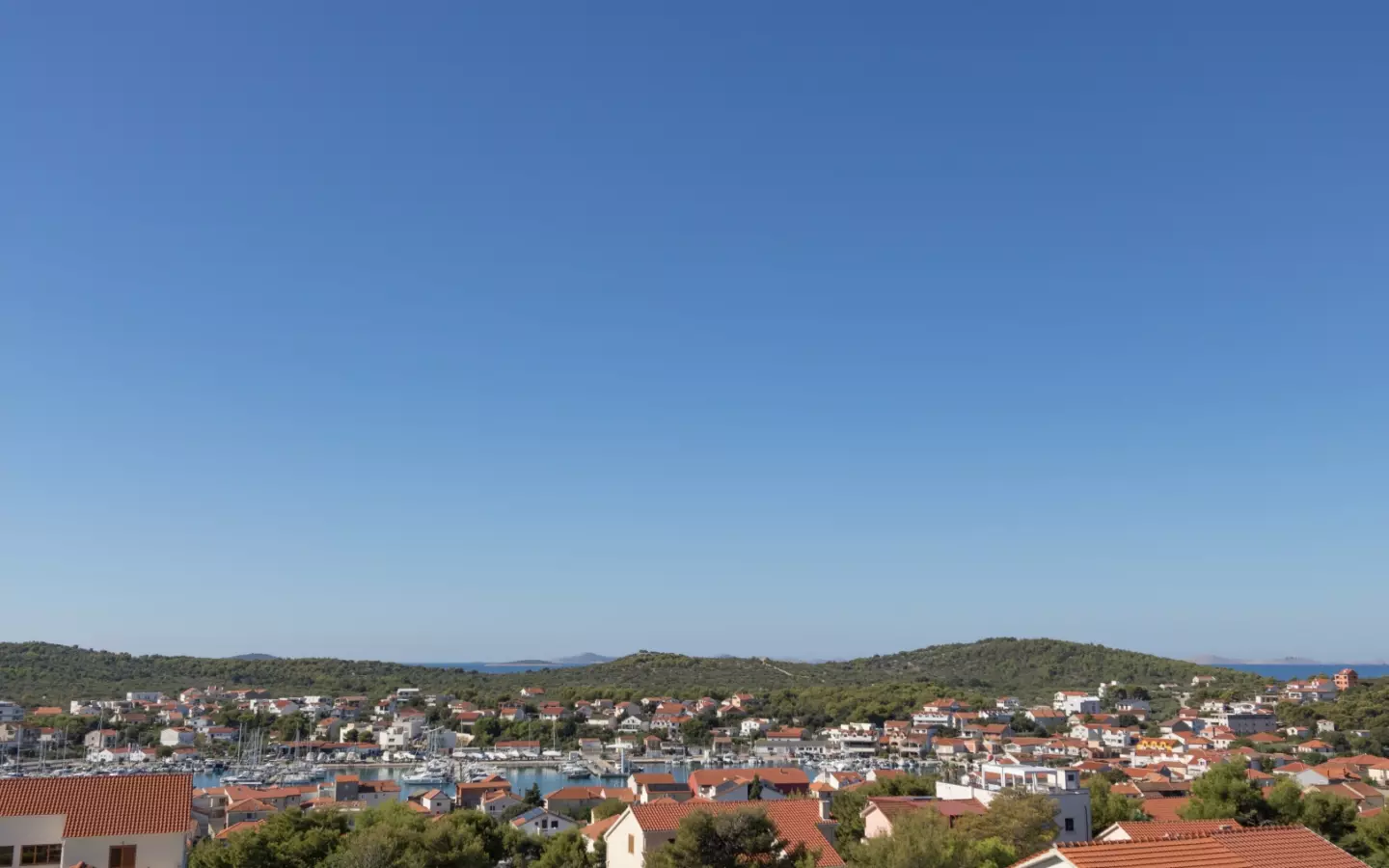 3-bedroom Apartment In Jezera, Croatia (12.153 M²)