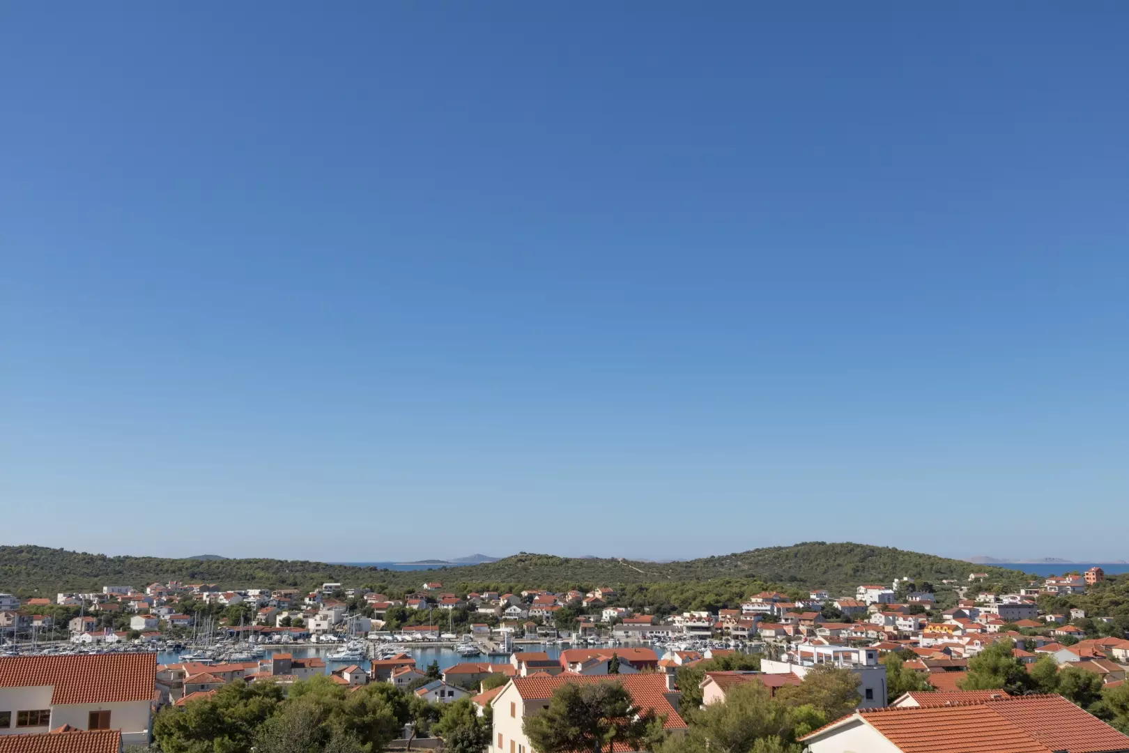 3-bedroom Apartment In Jezera, Croatia (12.153 M²)