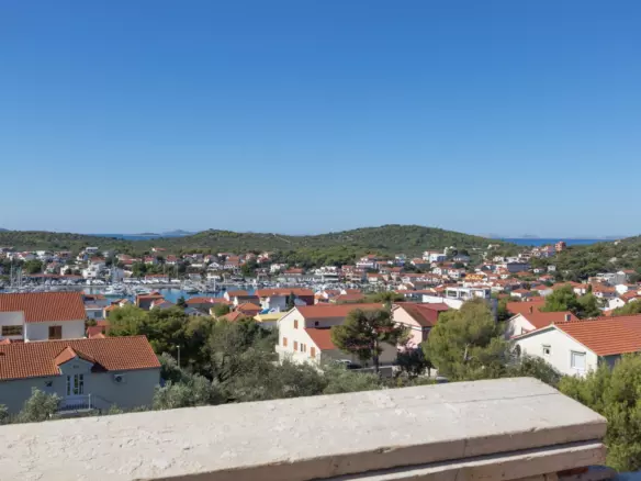 3-bedroom Apartment In Jezera, Croatia (10.941 M²)