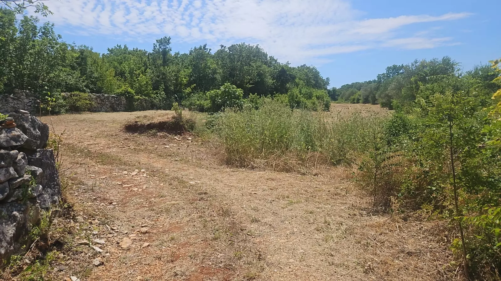 Land In Rakalj, Croatia (3.382 M²)