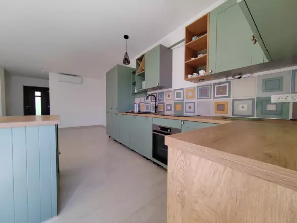 2-bedroom Apartment In Poreč, Croatia (73 M²)