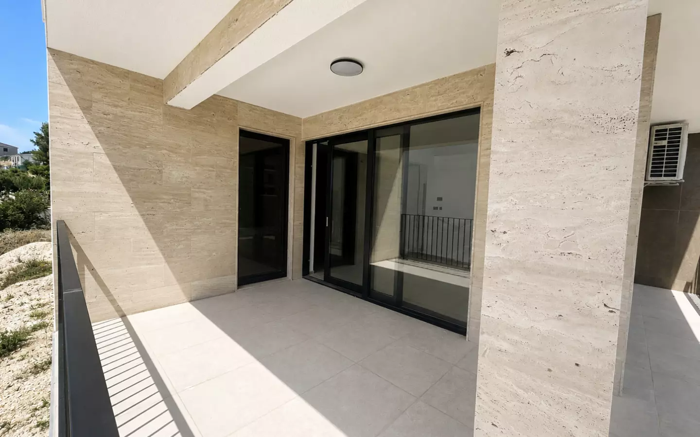 3-bedroom Apartment In Zečevo Rogozničko, Croatia (126 M²)