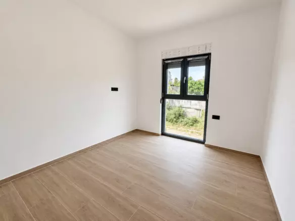 3-bedroom Apartment In Zečevo Rogozničko, Croatia (126 M²)