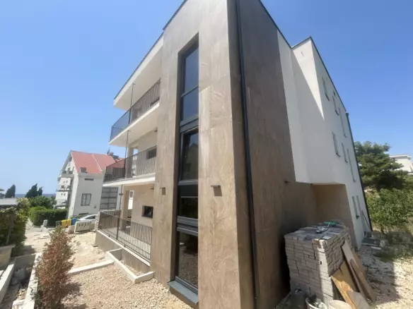 3-bedroom Apartment In Zečevo Rogozničko, Croatia (126 M²)
