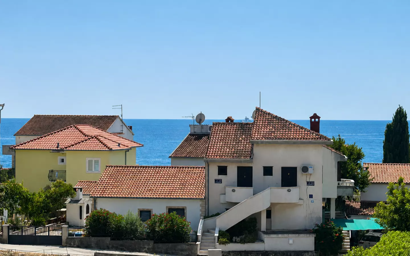 3-bedroom Apartment In Zečevo Rogozničko, Croatia (1.257 M²)