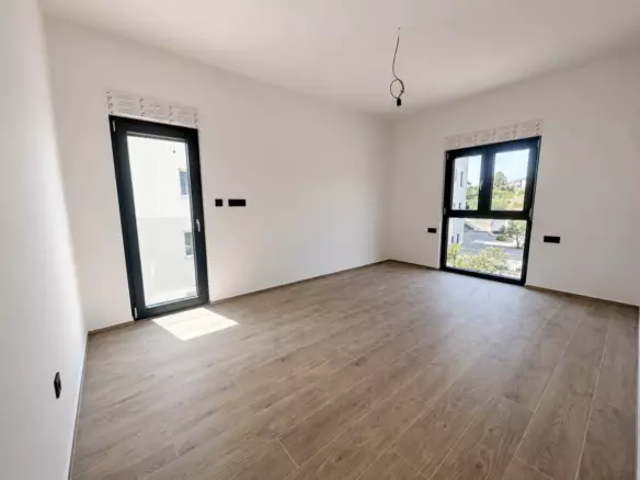 3-bedroom Apartment In Zečevo Rogozničko, Croatia (1.257 M²)