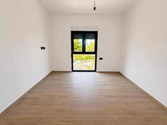 3-bedroom Apartment In Zečevo Rogozničko, Croatia (1.257 M²)