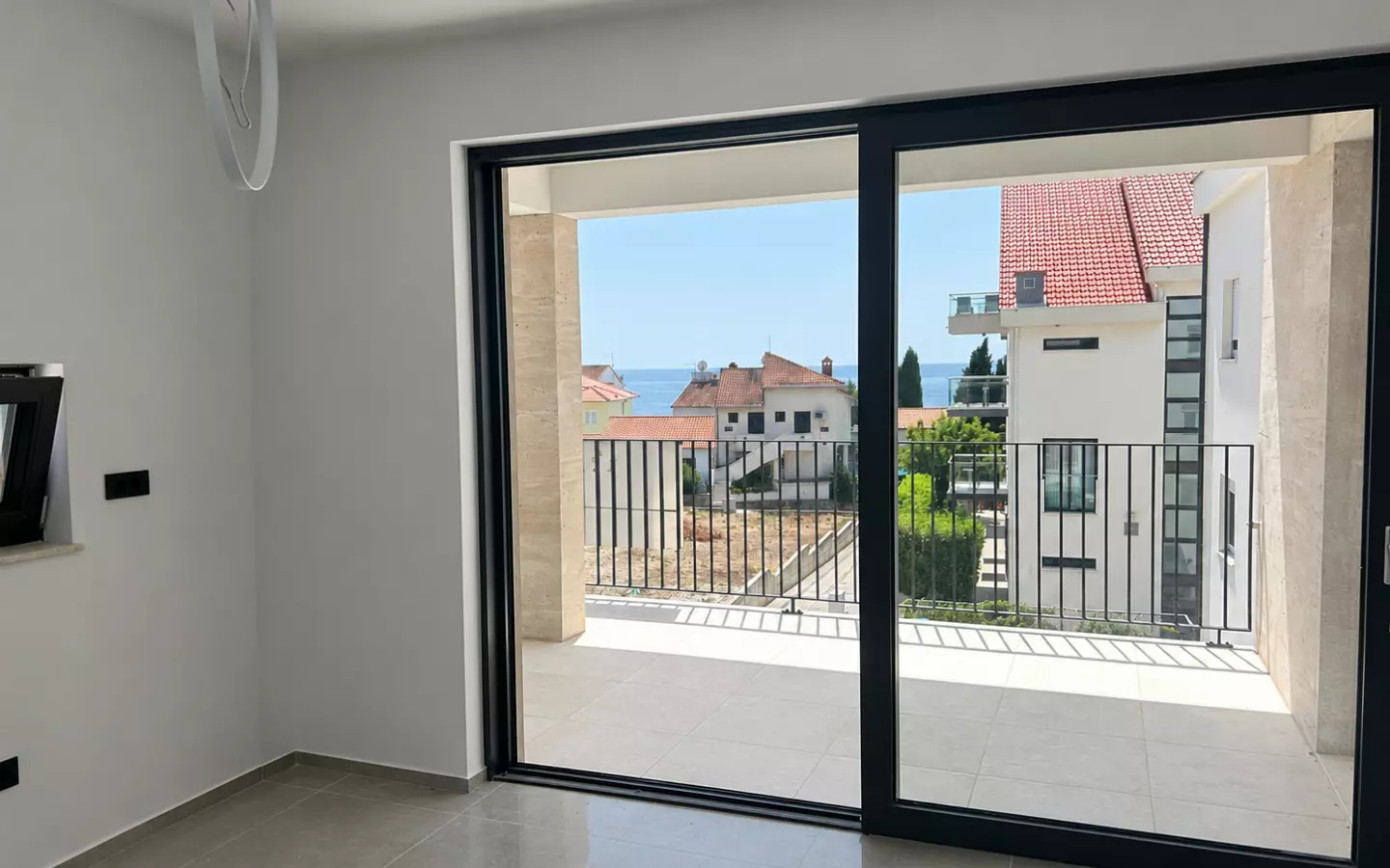 3-bedroom Apartment In Zečevo Rogozničko, Croatia (1.257 M²)