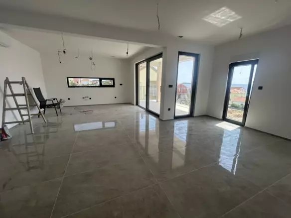 3-bedroom Apartment In Zečevo Rogozničko, Croatia (1.257 M²)
