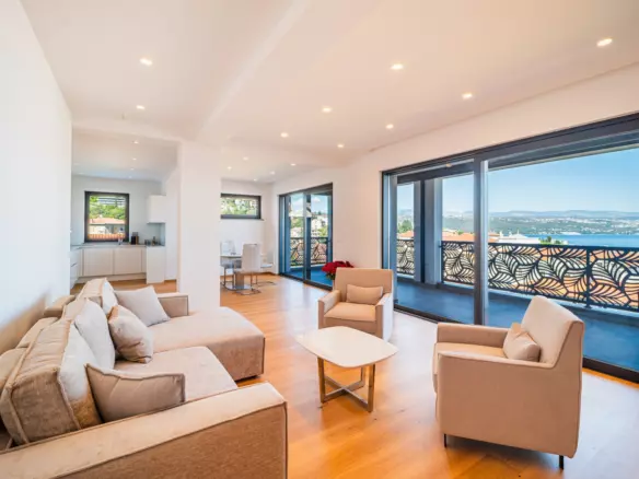 3-bedroom Apartment In Opatija – Centar, Croatia (127 M²)