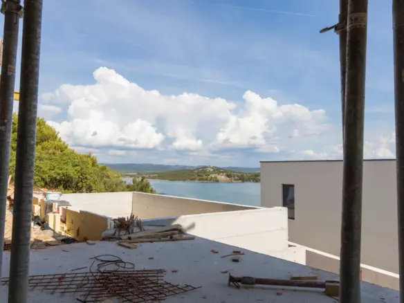 4-bedroom Villa In Betina, Croatia (282 M²)