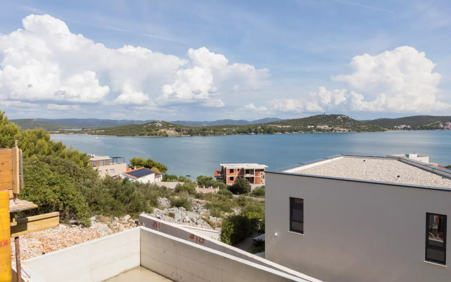 4-bedroom Villa In Betina, Croatia (282 M²)