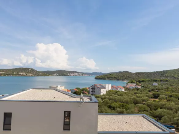 4-bedroom Villa In Betina, Croatia (282 M²)