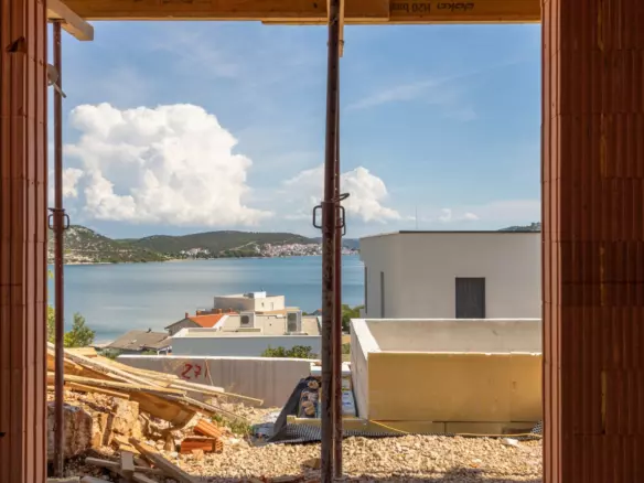 4-bedroom Villa In Betina, Croatia (282 M²)