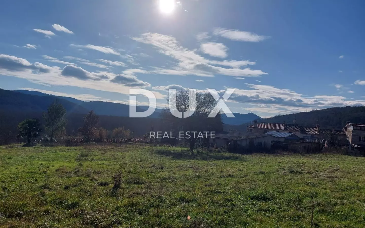 Land In Oprtalj, Croatia (2.019 M²)