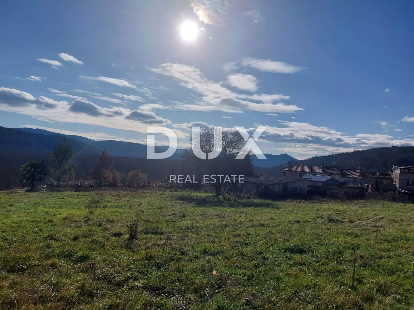 Land In Oprtalj, Croatia (2.019 M²)