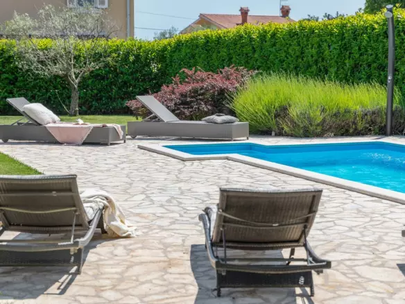 3-bedroom Detached House In Sveti Lovreč, Croatia (110 M²)