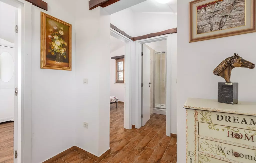 3-bedroom Detached House In Sveti Lovreč, Croatia (110 M²)