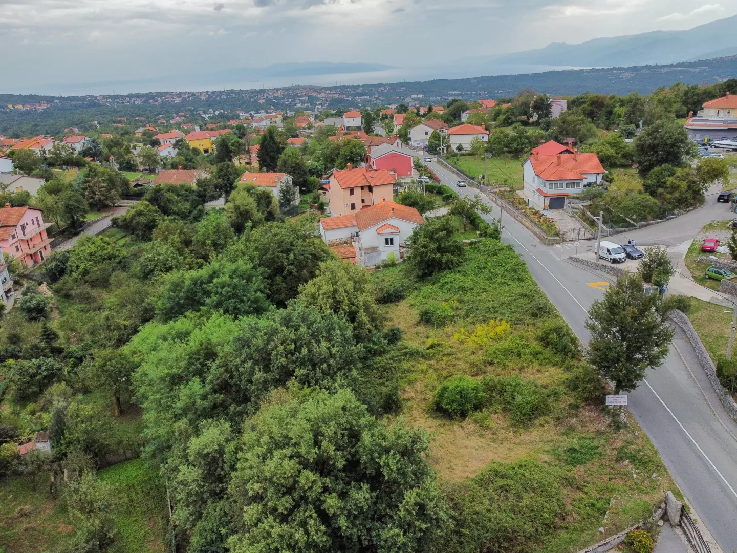 original_1789979688_dji_fly_20240919_161830_747_1726755516073_photo_optimized-247ff3 Land In Viškovo, Croatia (1.000 M²)