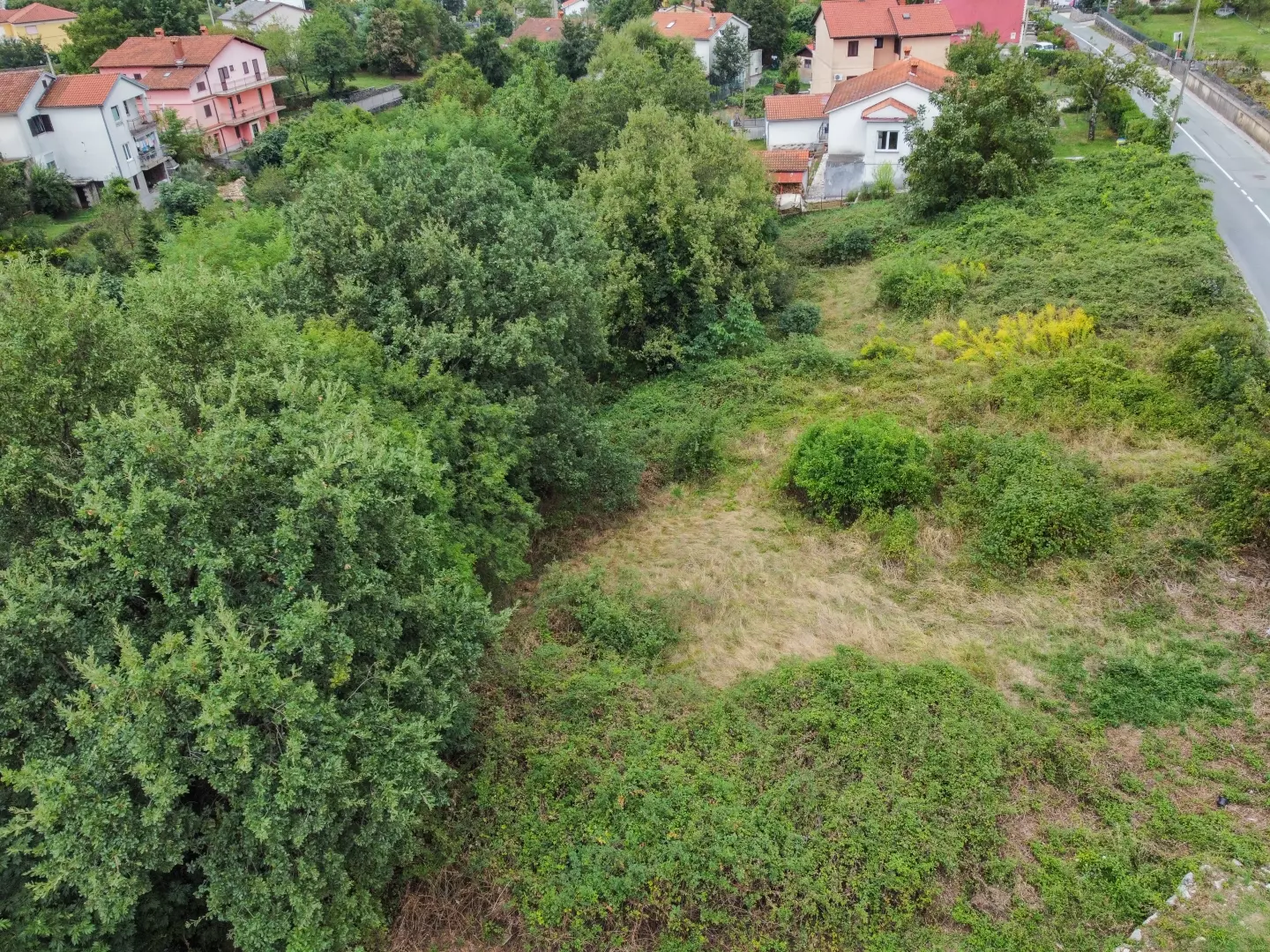 original_1789979740_dji_fly_20240919_162000_750_1726755608009_photo_optimized-d38e02 Land In Viškovo, Croatia (1.000 M²)