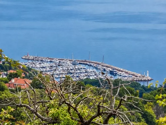 Land In Dobreć, Croatia (4.747 M²)
