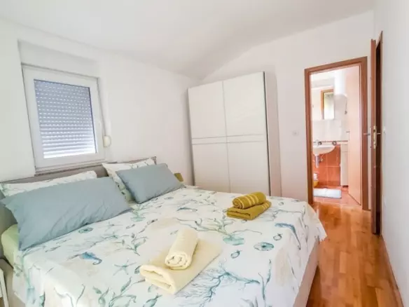 2-bedroom Apartment In Novigrad, Croatia (7.423 M²)