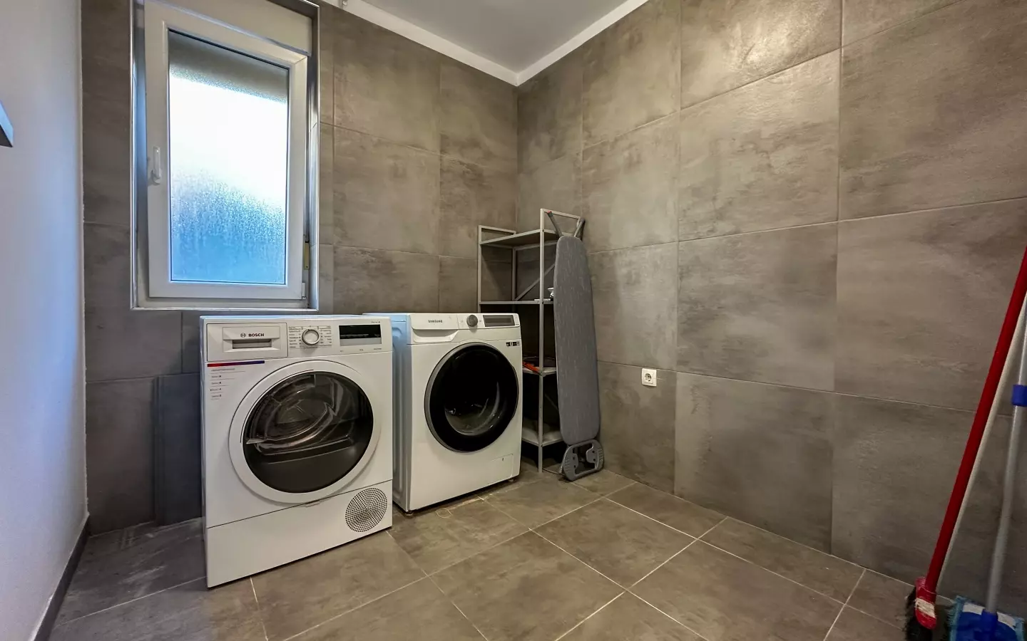 3-bedroom Apartment In Podmurvice, Croatia (86 M²)