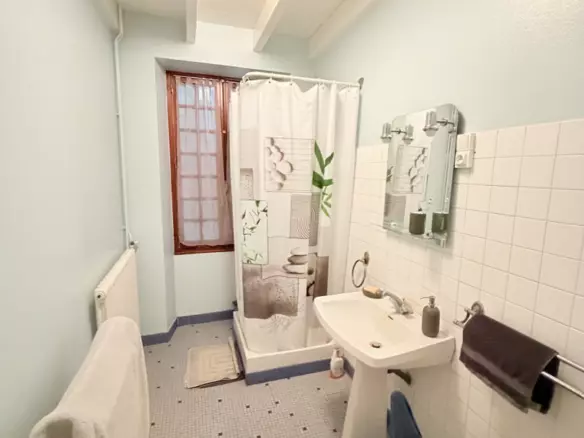 3-bedroom Village House In Rioux-martin, France (147 M²)