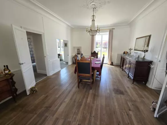 6-bedroom Maison De Maitre In Saint-fraigne, France (351 M²)