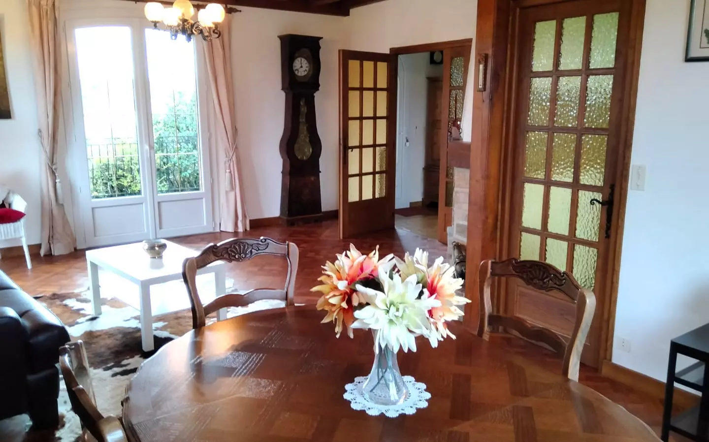 4-bedroom Country House In Nouic, France (117 M²)