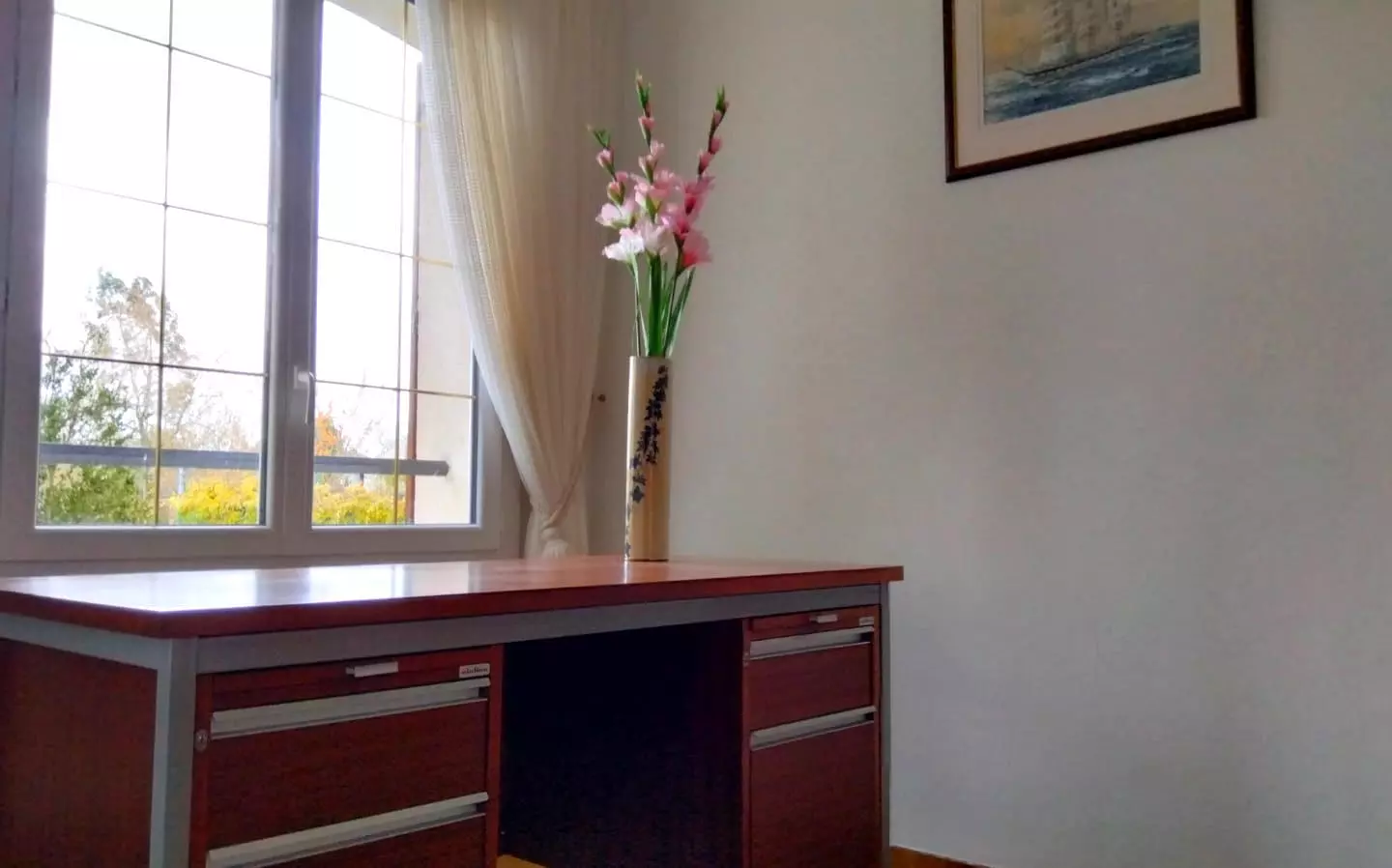 4-bedroom Country House In Nouic, France (117 M²)