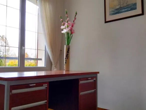 4-bedroom Country House In Nouic, France (117 M²)