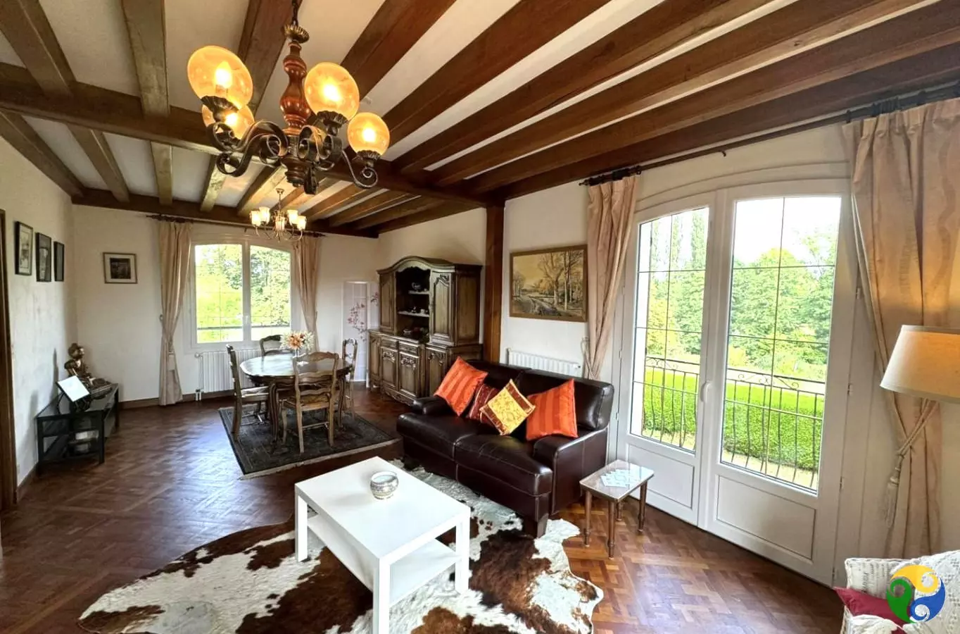 4-bedroom Country House In Nouic, France (117 M²)