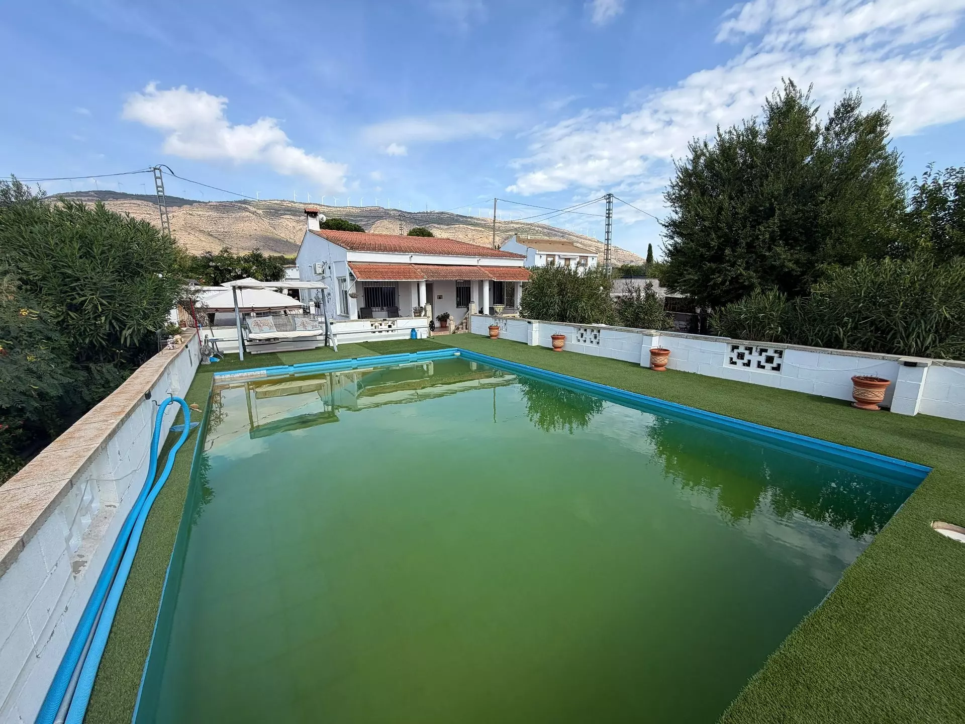 3-bedroom Detached Villa In Caudete, Spain (180 M²)