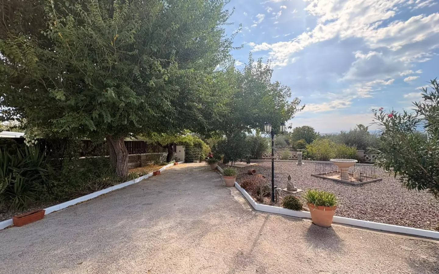 3-bedroom Detached Villa In Caudete, Spain (180 M²)