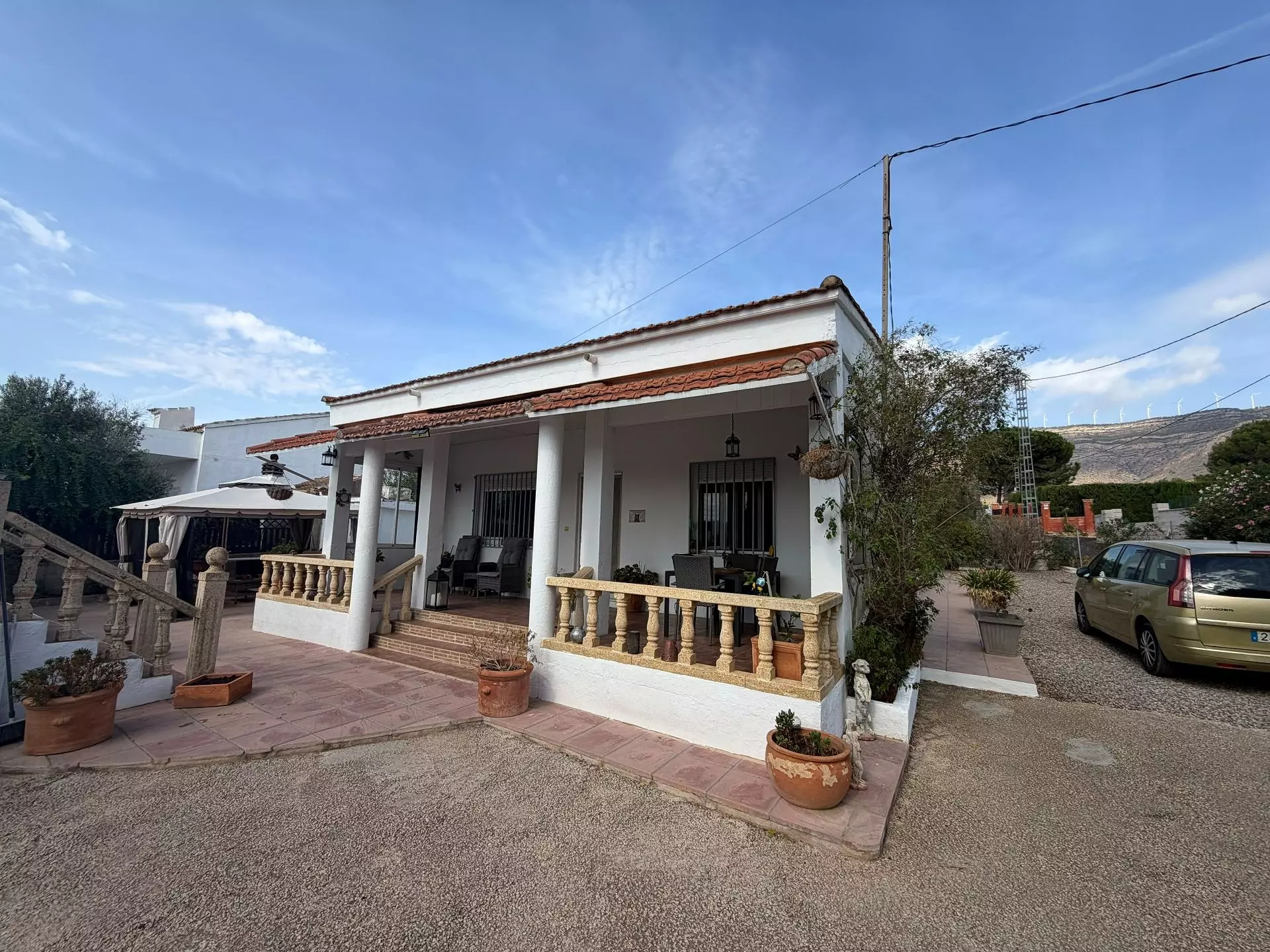 3-bedroom Detached Villa In Caudete, Spain (180 M²)