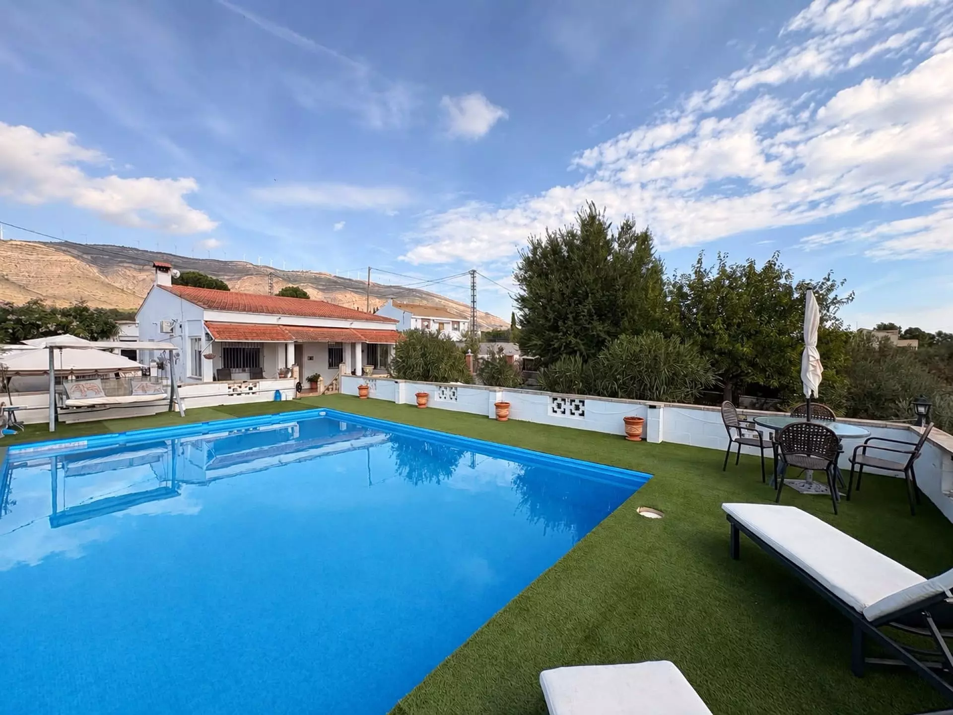 3-bedroom Detached Villa In Caudete, Spain (180 M²)