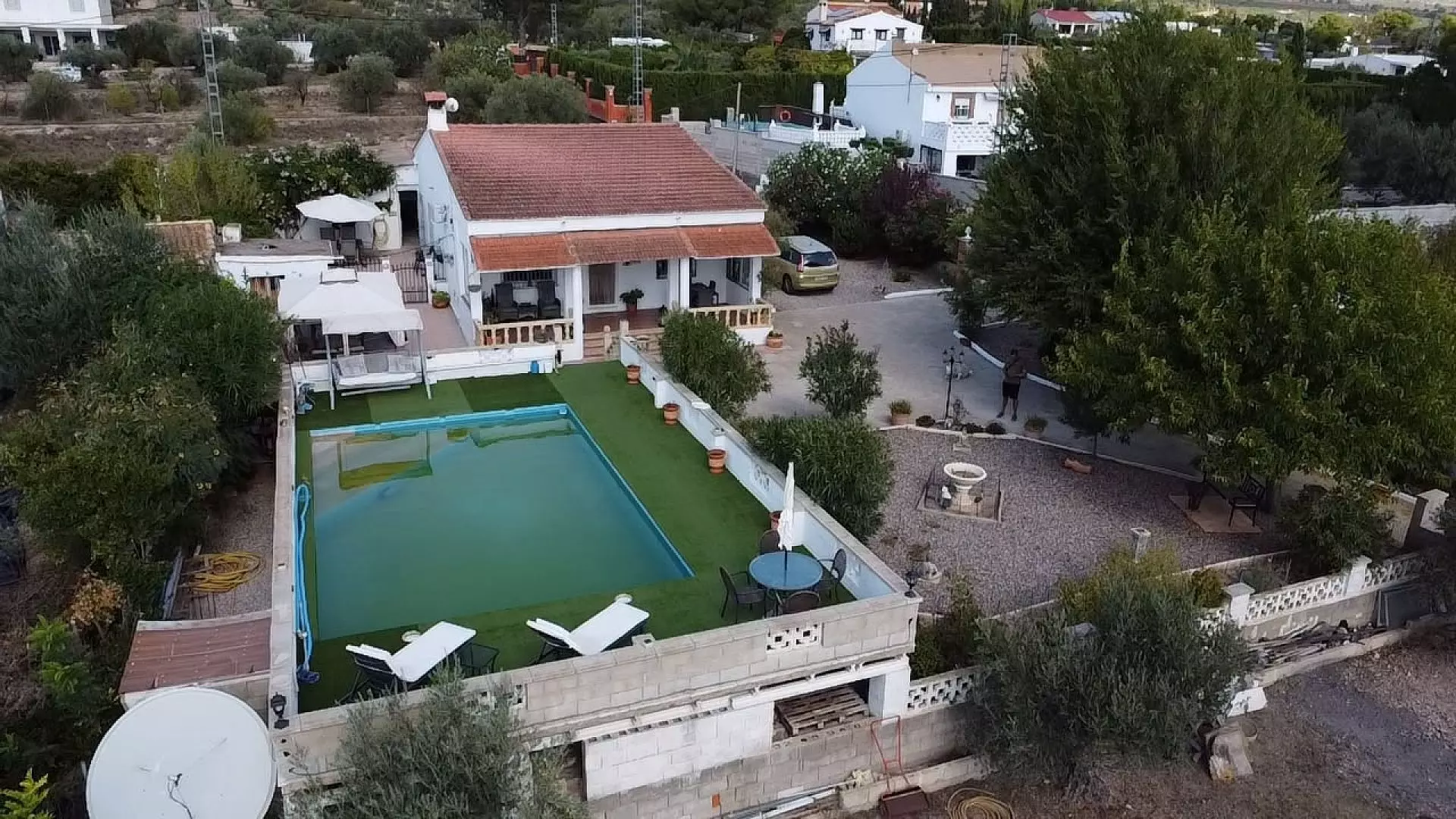 3-bedroom Detached Villa In Caudete, Spain (180 M²)